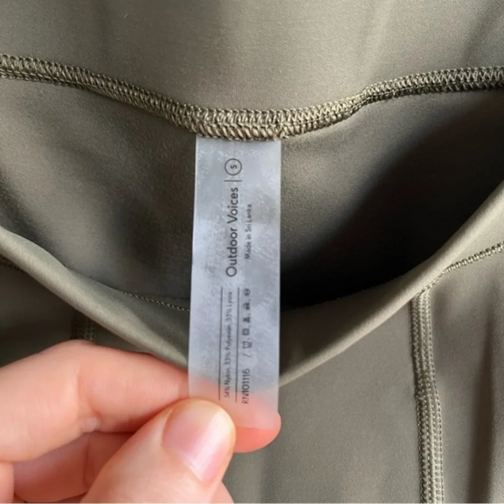 Outdoor Voices slim fit